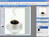 Adobe Photoshop. Rūkstantis puodelis kavos